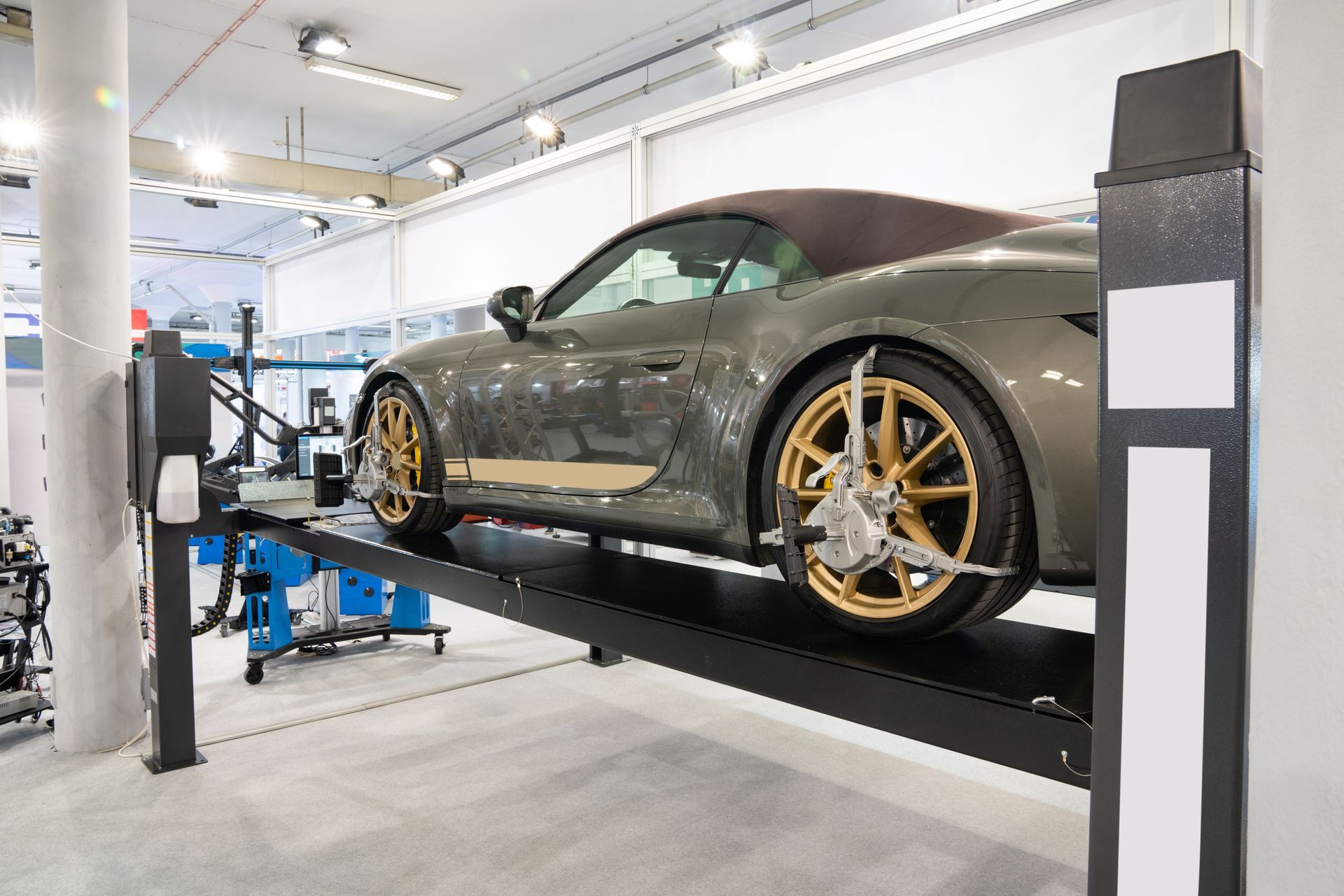 How To Ensure Fast Turnaround Time For Your European Vehicle Service Without The Dealership Wait