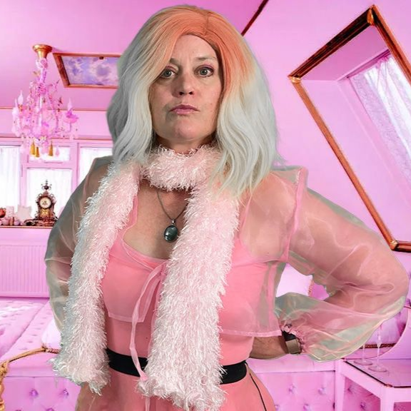 Jennifer Osborne Prescott as Pinky Swares