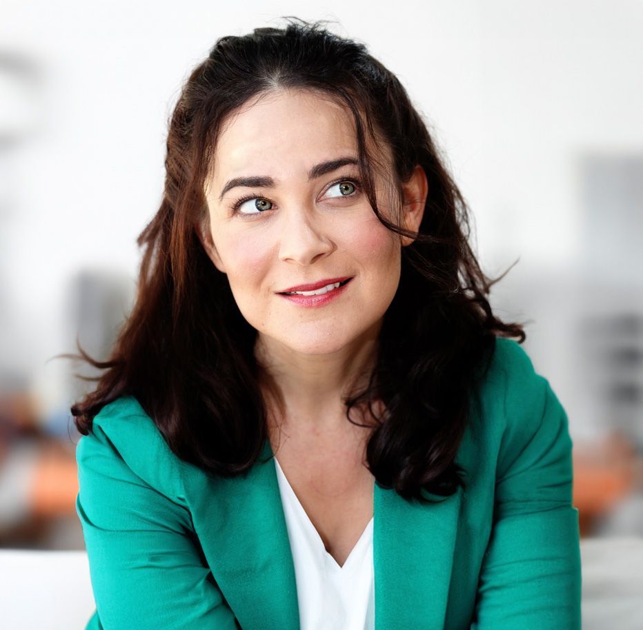 Robin Reiser as Mayor Tracy Turquoisontontonton