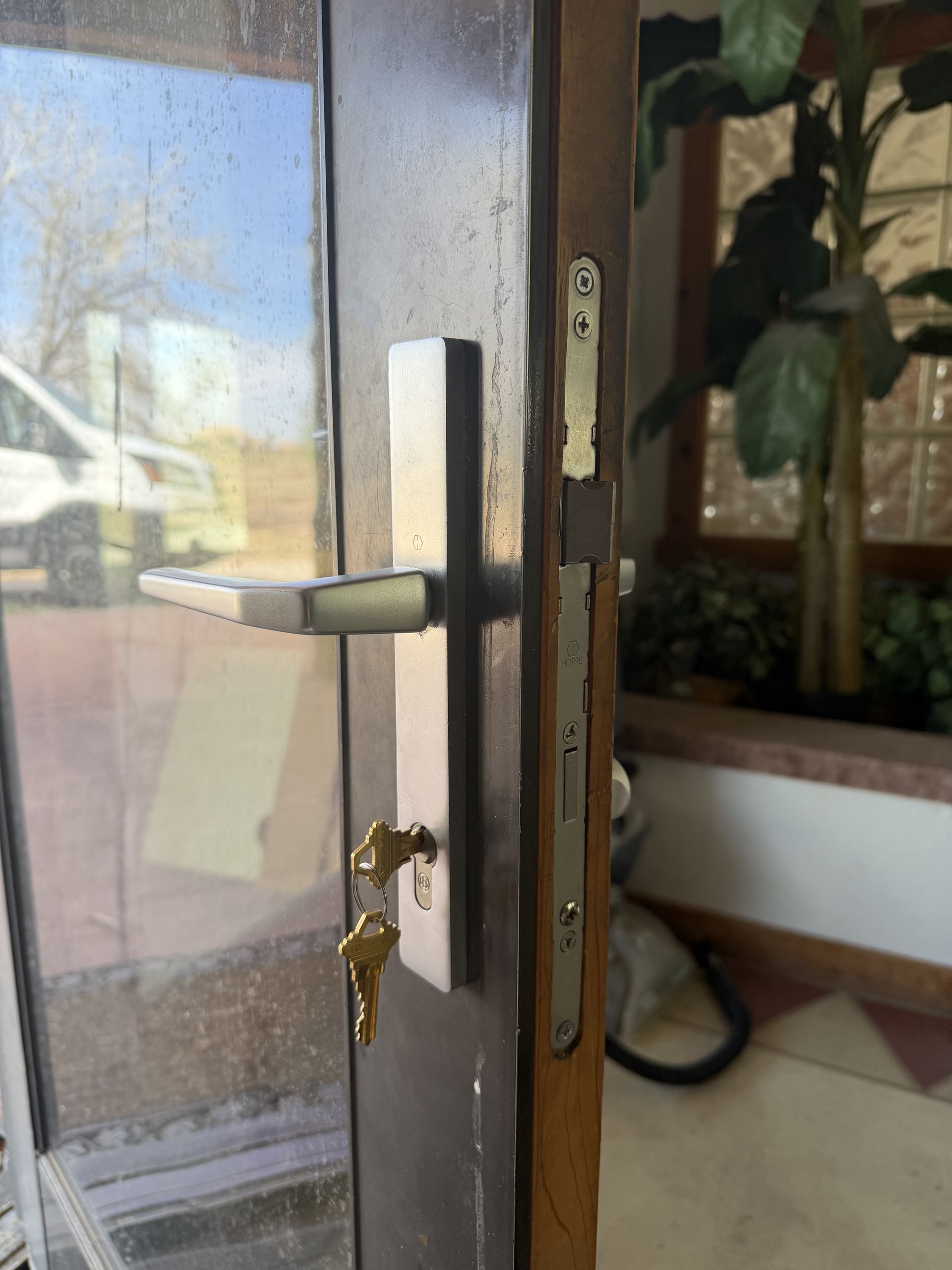     interior view of multipoint door lock handle and locking mechanism