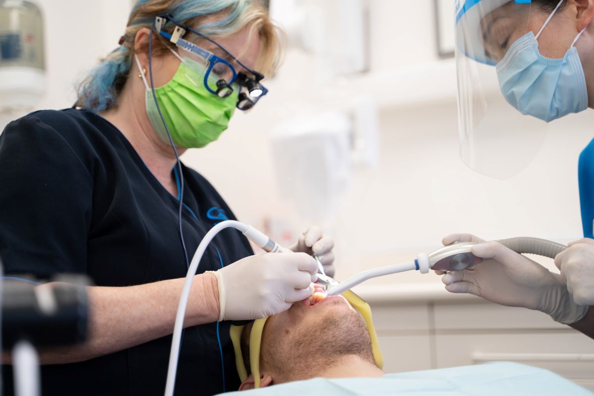 EMS AIRFLOW® Dental Cleaning Eden Dental Centre, Auckland