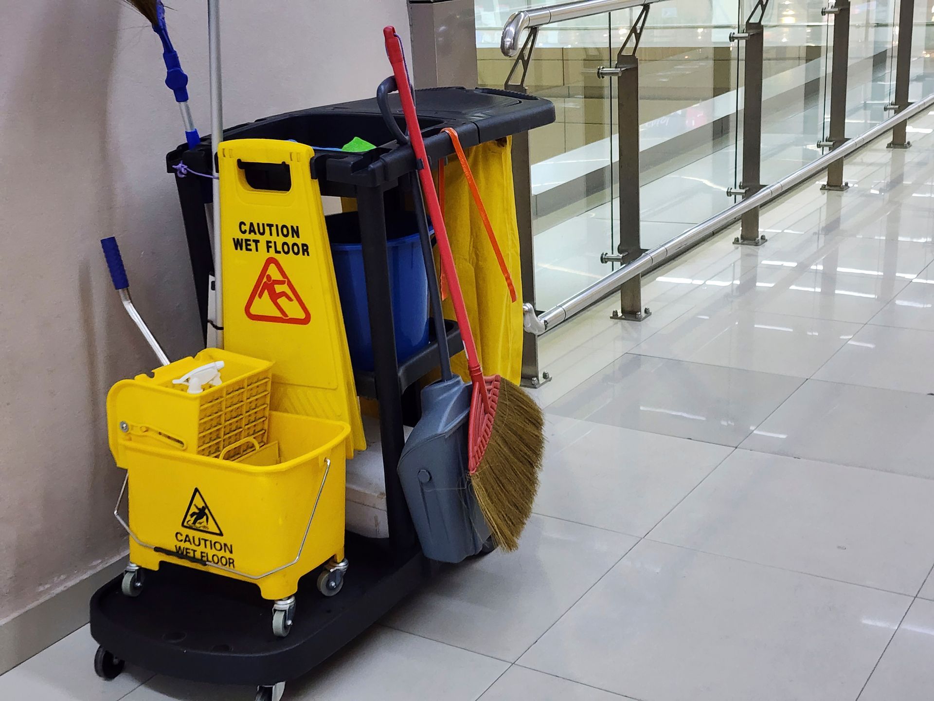 Pulizia centri commerciali e supermercati