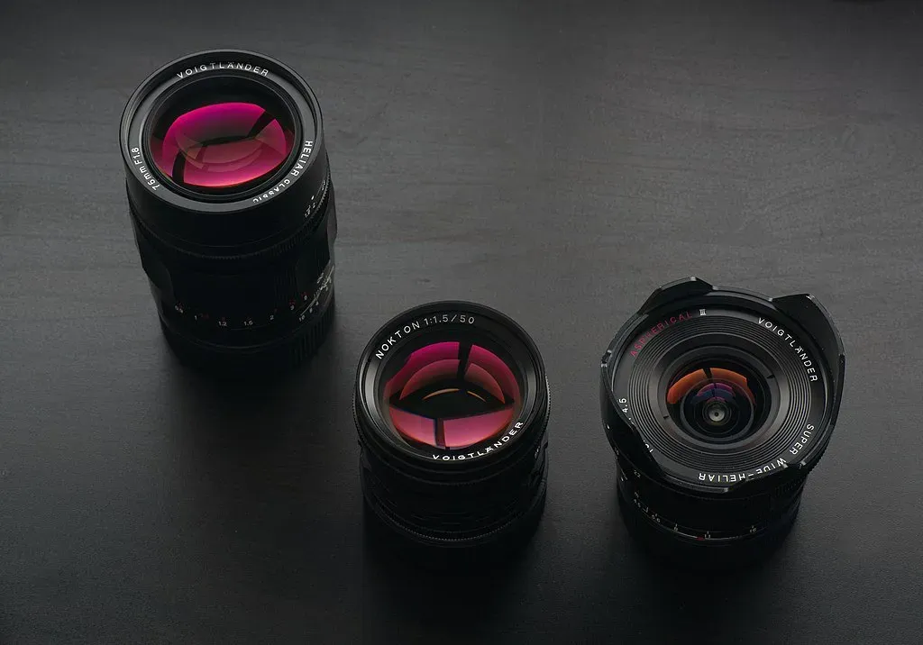 Voigtlander Lenses — Williamson, NY — Paleopix Voigtlander Lenses — Williamson, NY — Paleopix