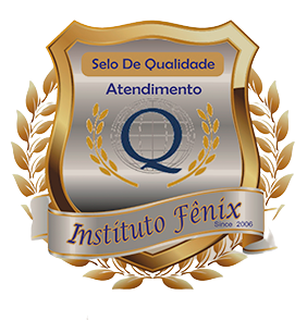 Um escudo de ouro e prata com instituto fenix escrito nele