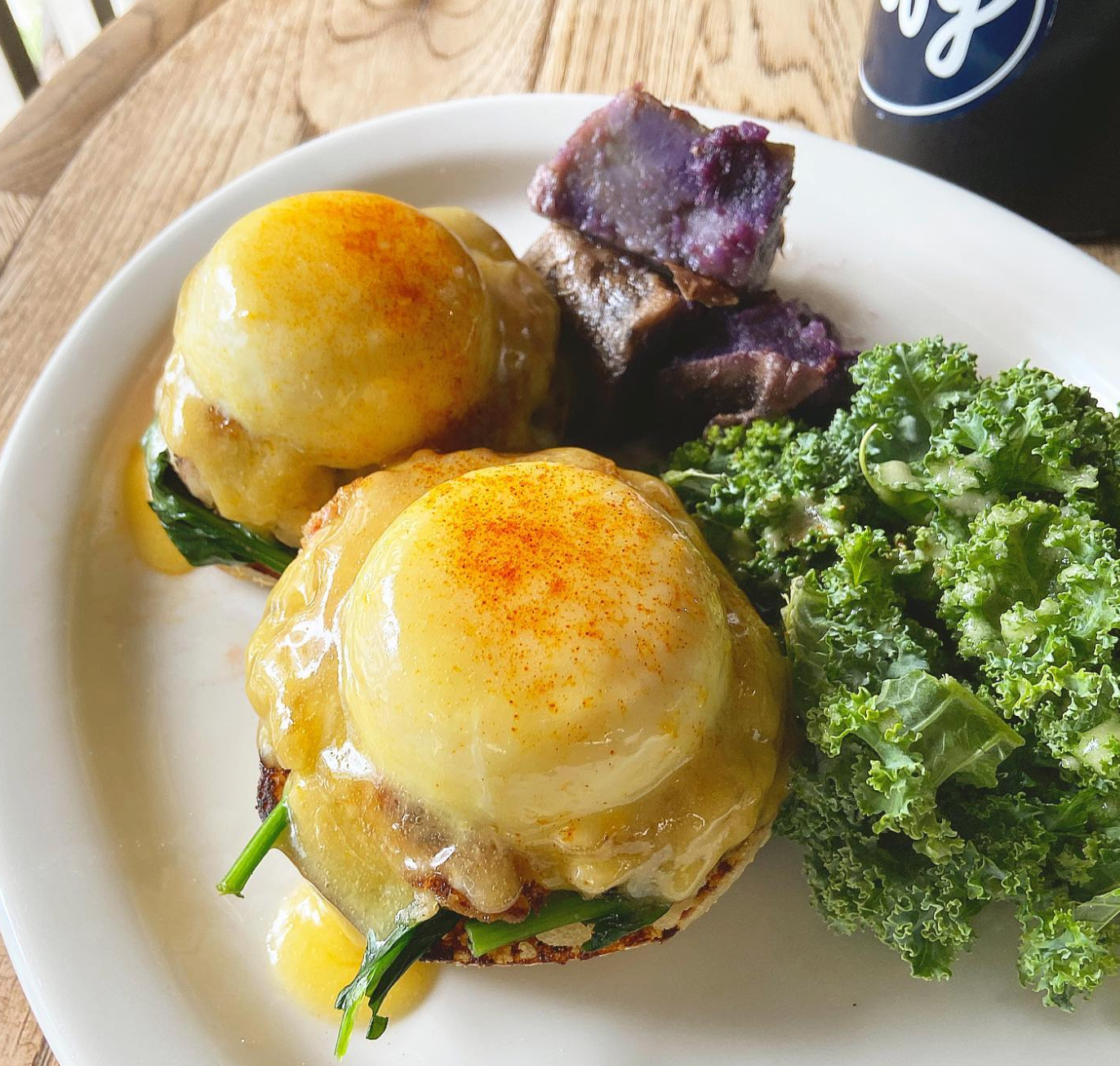 goofy-cafe-and-dine_egg'sbenedict