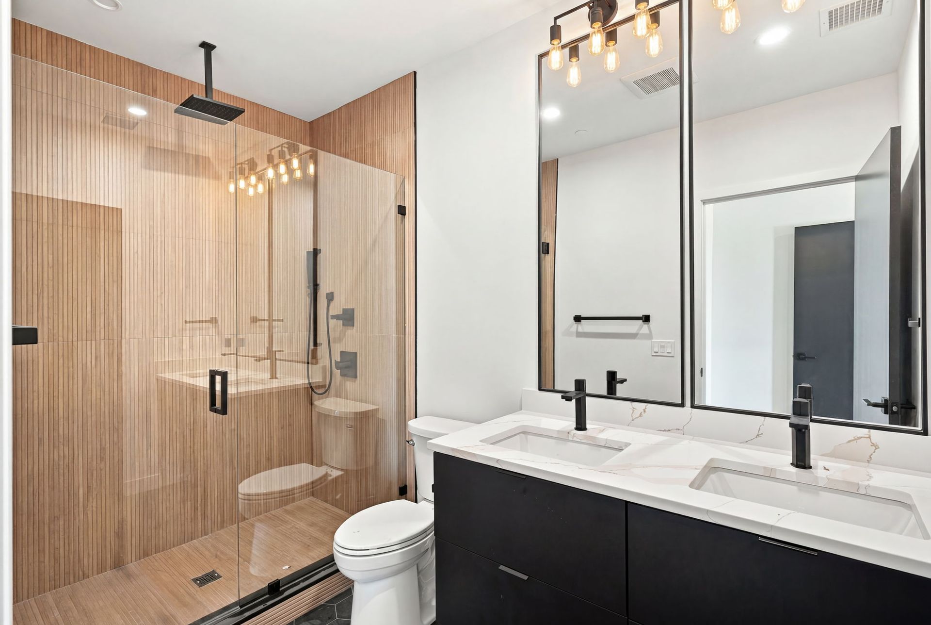 unit 15 bath view 22crownst