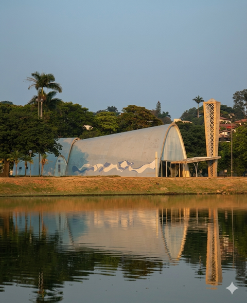 Vista aérea de Areado, Minas Gerais, com uma igreja ao fundo