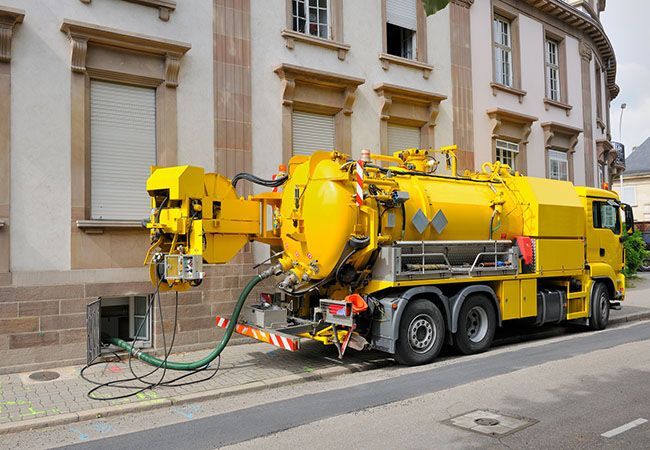 Tri-State Pumping & Excavating pumping a septic tank Tri-State Pumping & Excavating pumping a septic tank