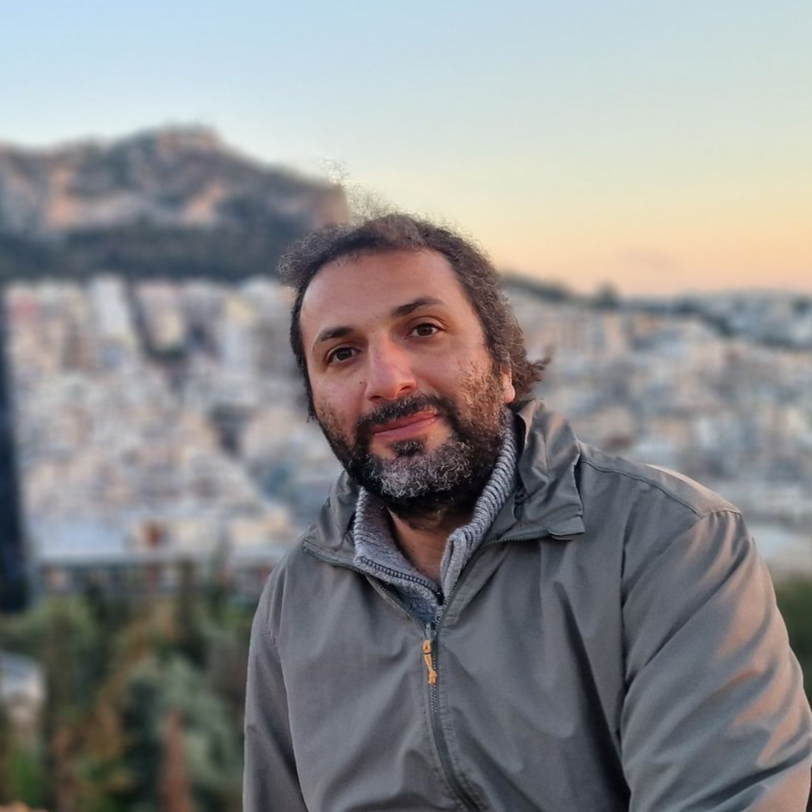 Trained as an architect and currently pursuing a PhD in architecture, Majid blends academic rigor with architectural expertise, focusing on how urban environments evolve and impact the human experience. Combining professional insight with a deep appreciation for the history of civilizations, Majid’s tours transform the built environment into a living, breathing narrative.