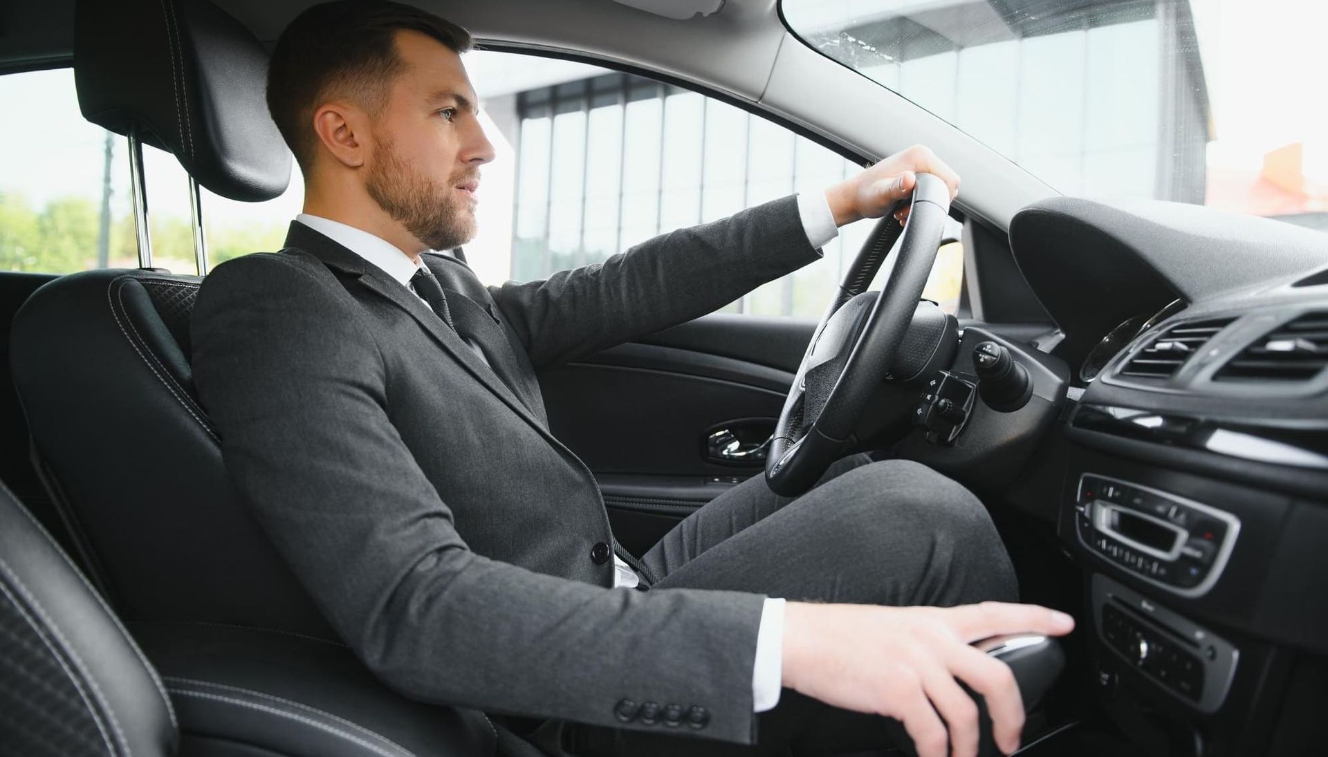 does ceramic window tint protect car interiors