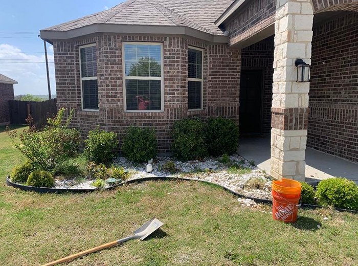 Professional Lawn Care Weatherford, TX Alaya James Lawn Care & Junk