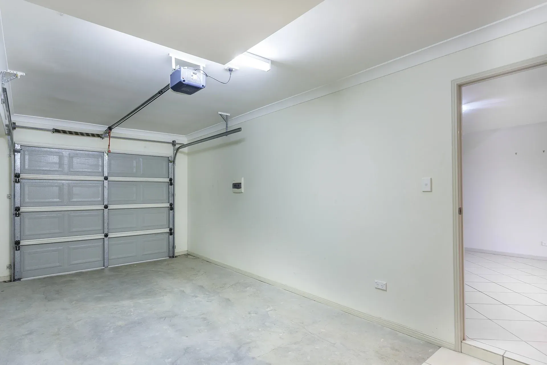Garage Wall Finishing