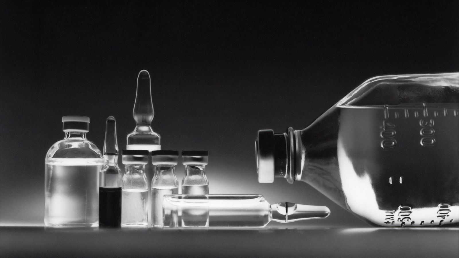 Pharmaceutical products prepared for temperature-controlled cold chain transport in Ireland
