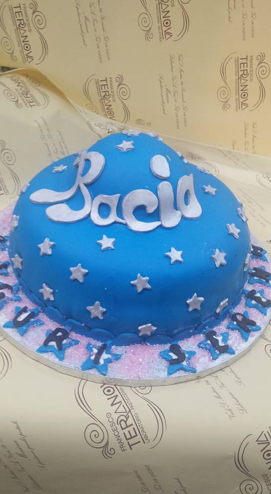 torta per compleanno