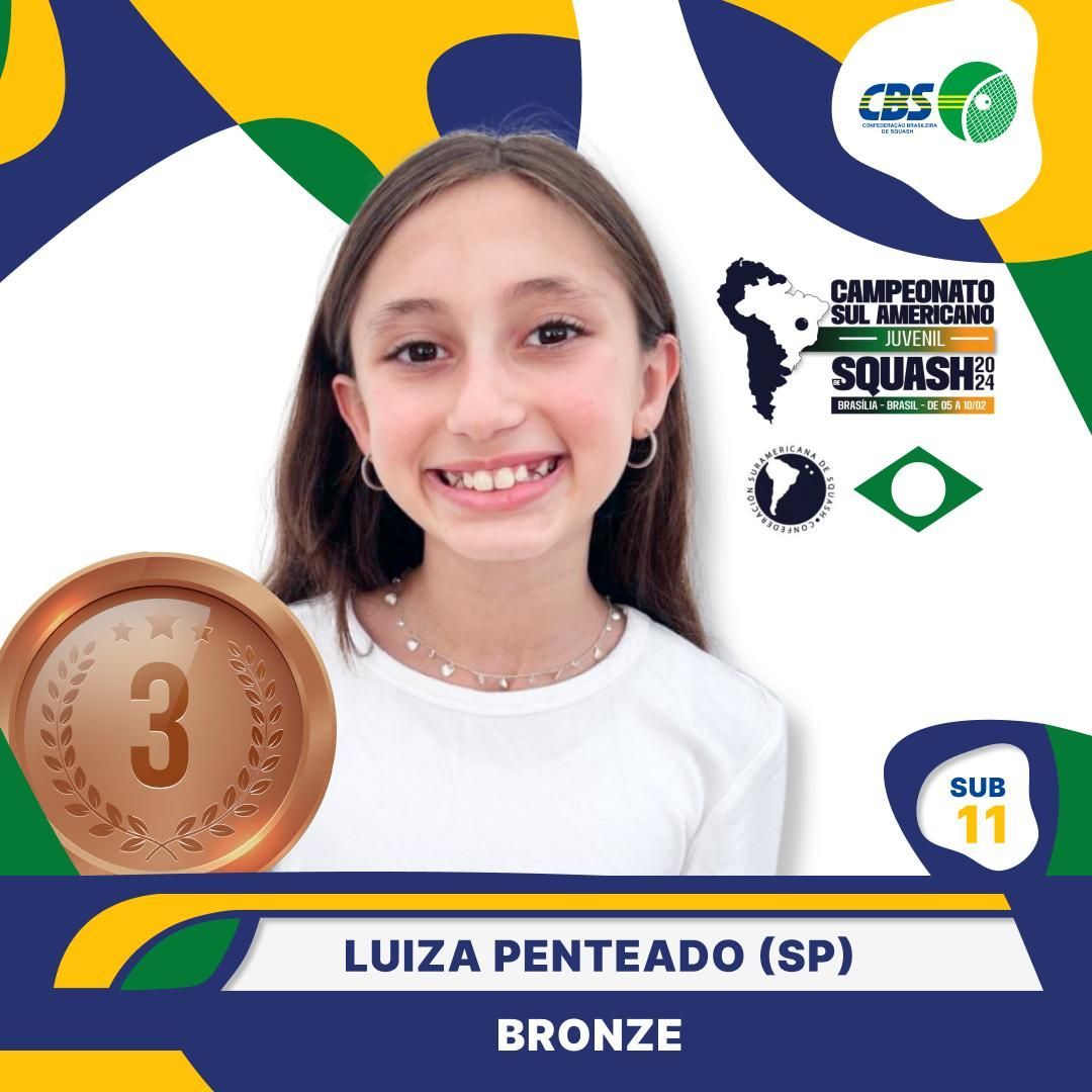Uma jovem com uma medalha que diz 3 nela