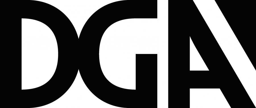 Logo DGA in bianco e nero con lettere stilizzate in grassetto su sfondo bianco.