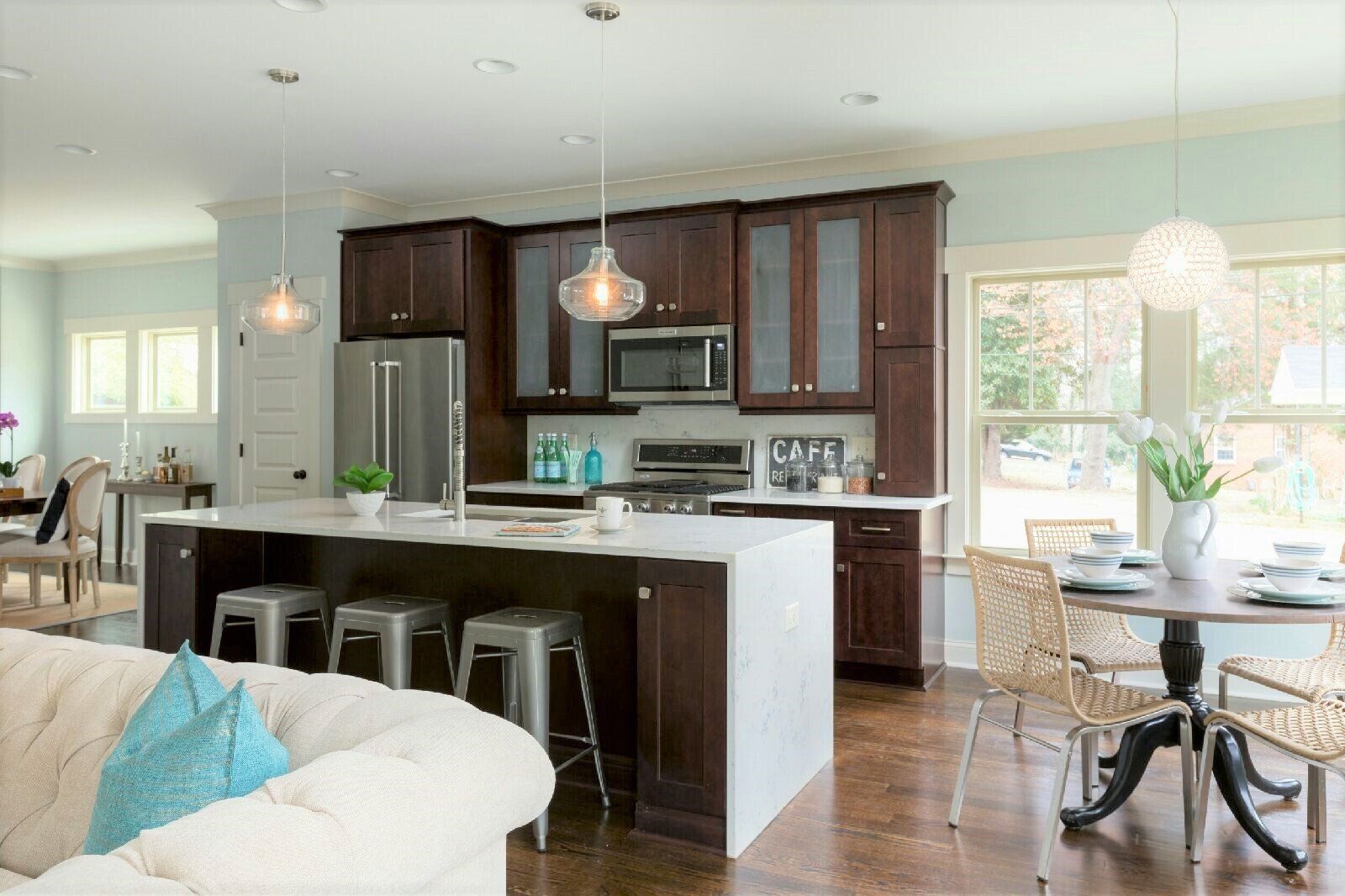 Dark Kitchen Cabinets
