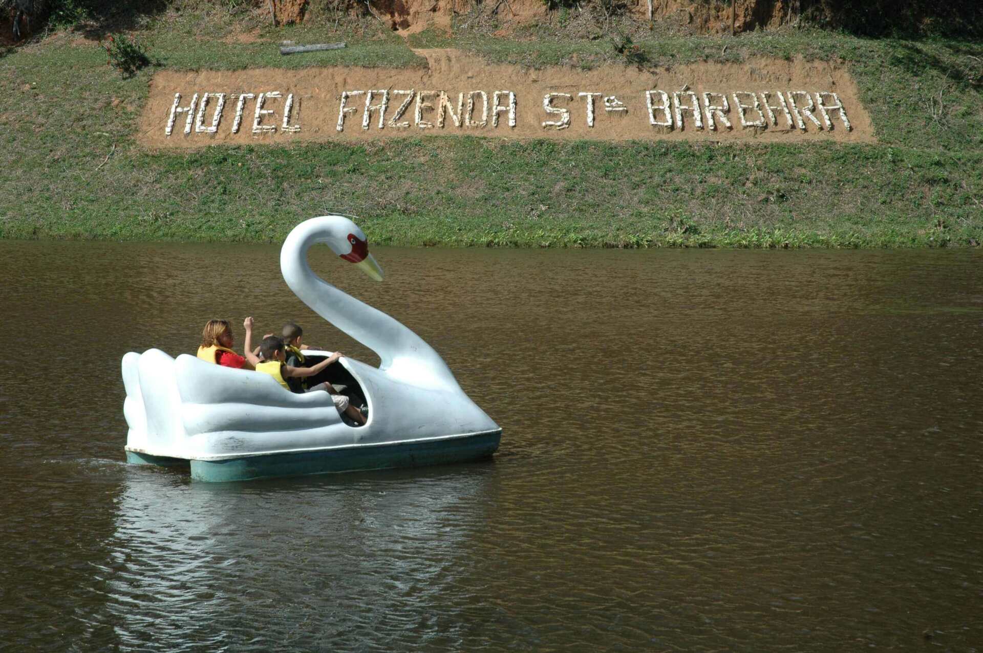Letreiro do Hotel Fazenda Santa Bárbara