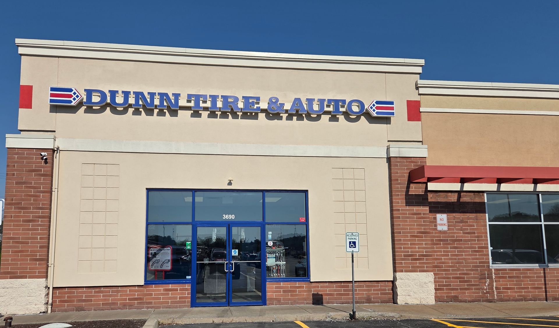 Storefront | Dunn Tire