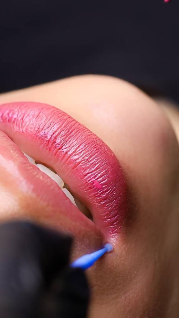 MAKE-UP