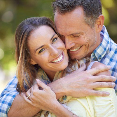 Couple with Porcelain Veneers — Gate City, VA — Wray Chaffin DMD Couple with Porcelain Veneers — Gate City, VA — Wray Chaffin DMD