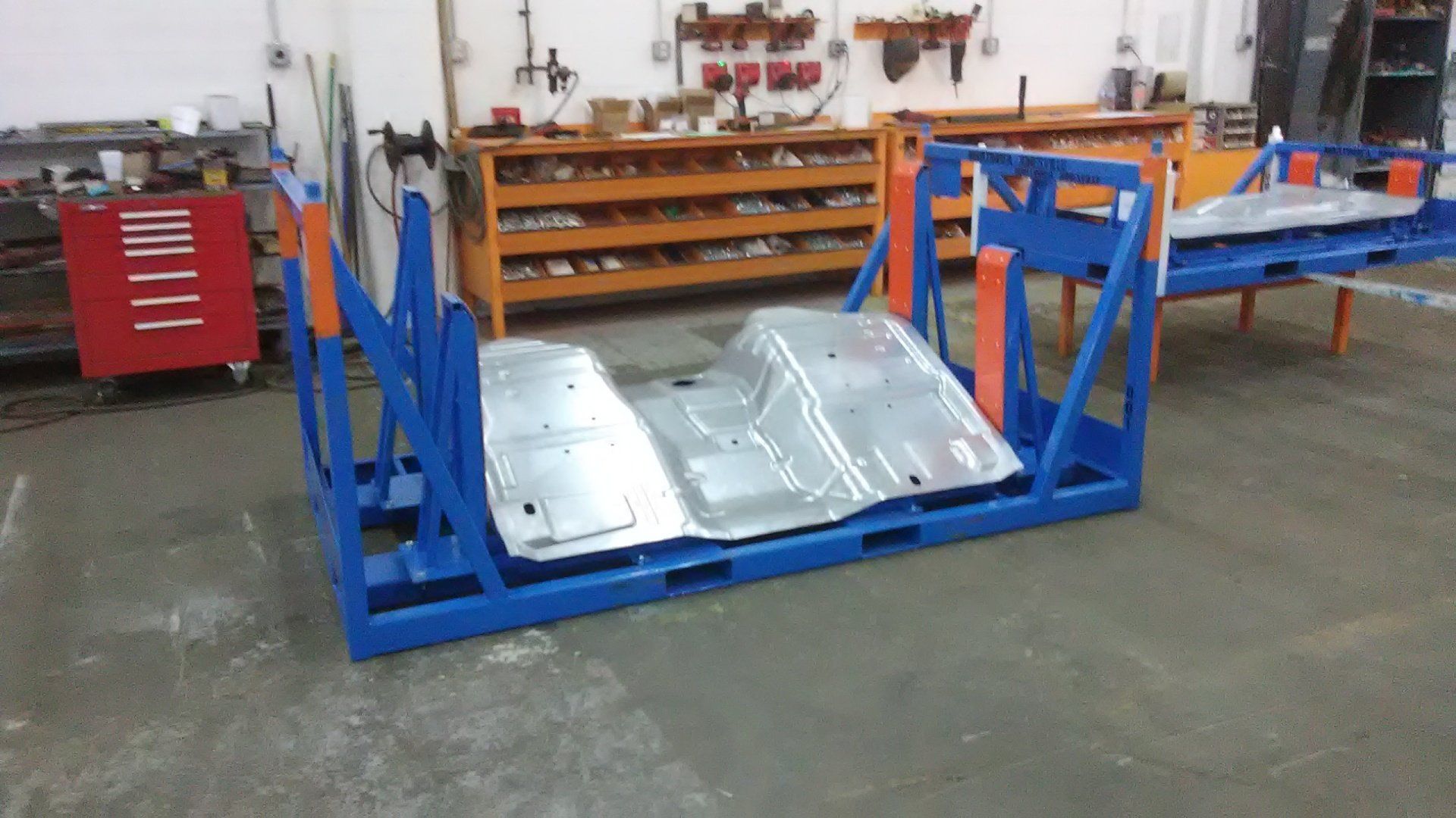 martinrea floor pan rack