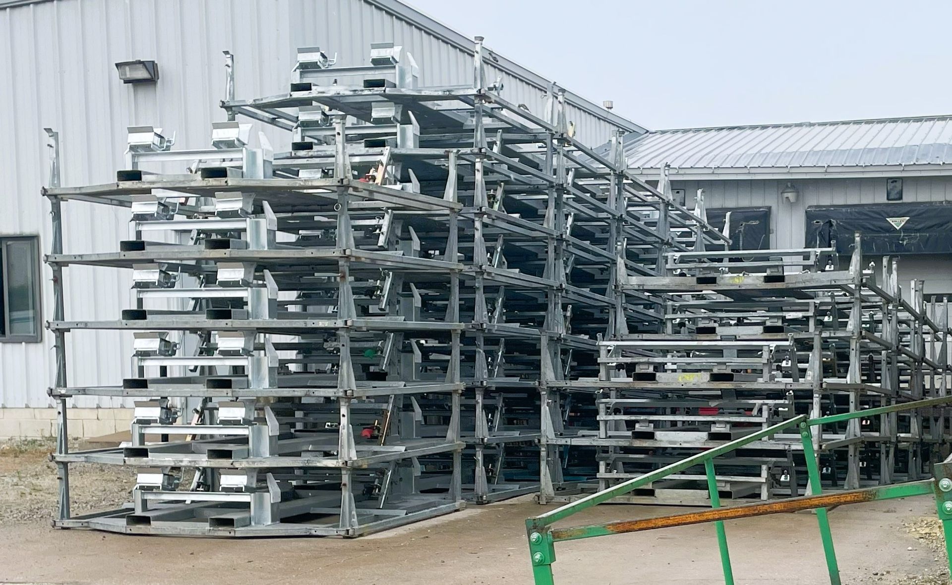 Custom shipping racks