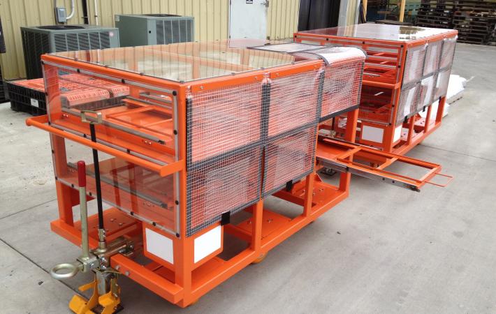 Returnable shipping container