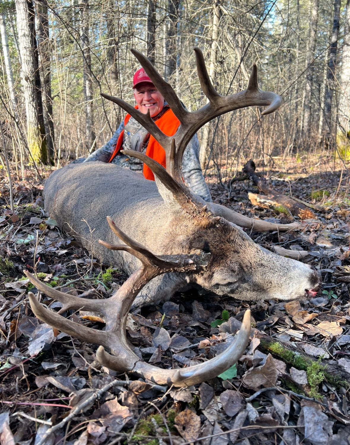 deer hunting guide & lodge in Canada