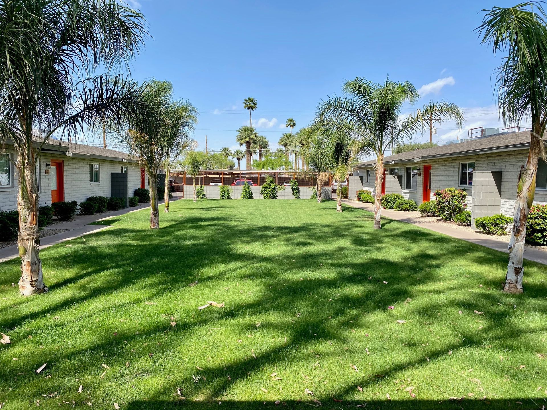 Modern Upgraded Apartments/Townhomes For Rent In Arcadia