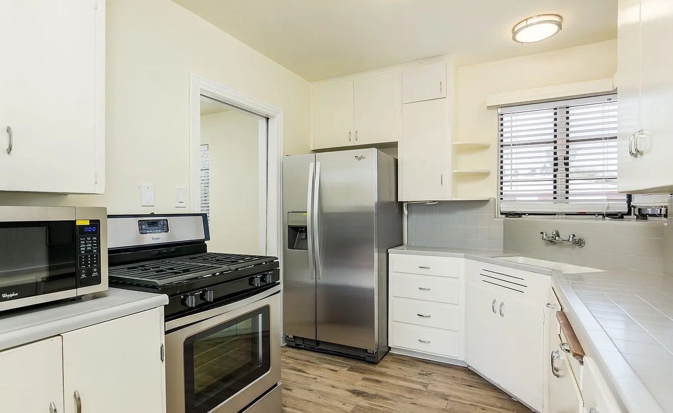 modern upgraded apartment kitchen