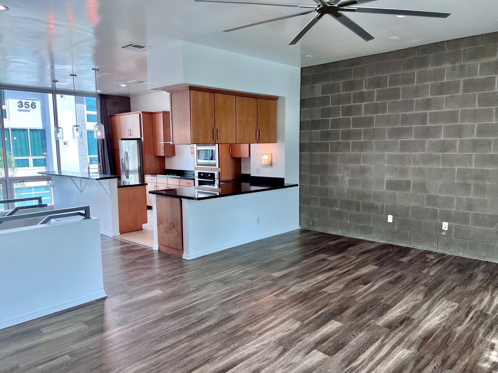Modern Apartment Spacious Living Room