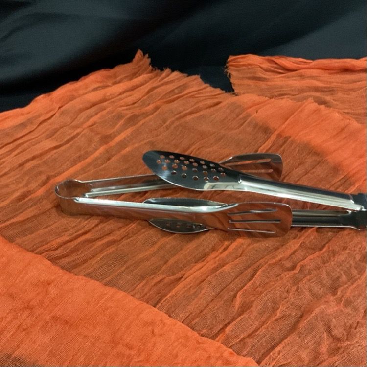 Metal Serving Tong (holes or slotted)