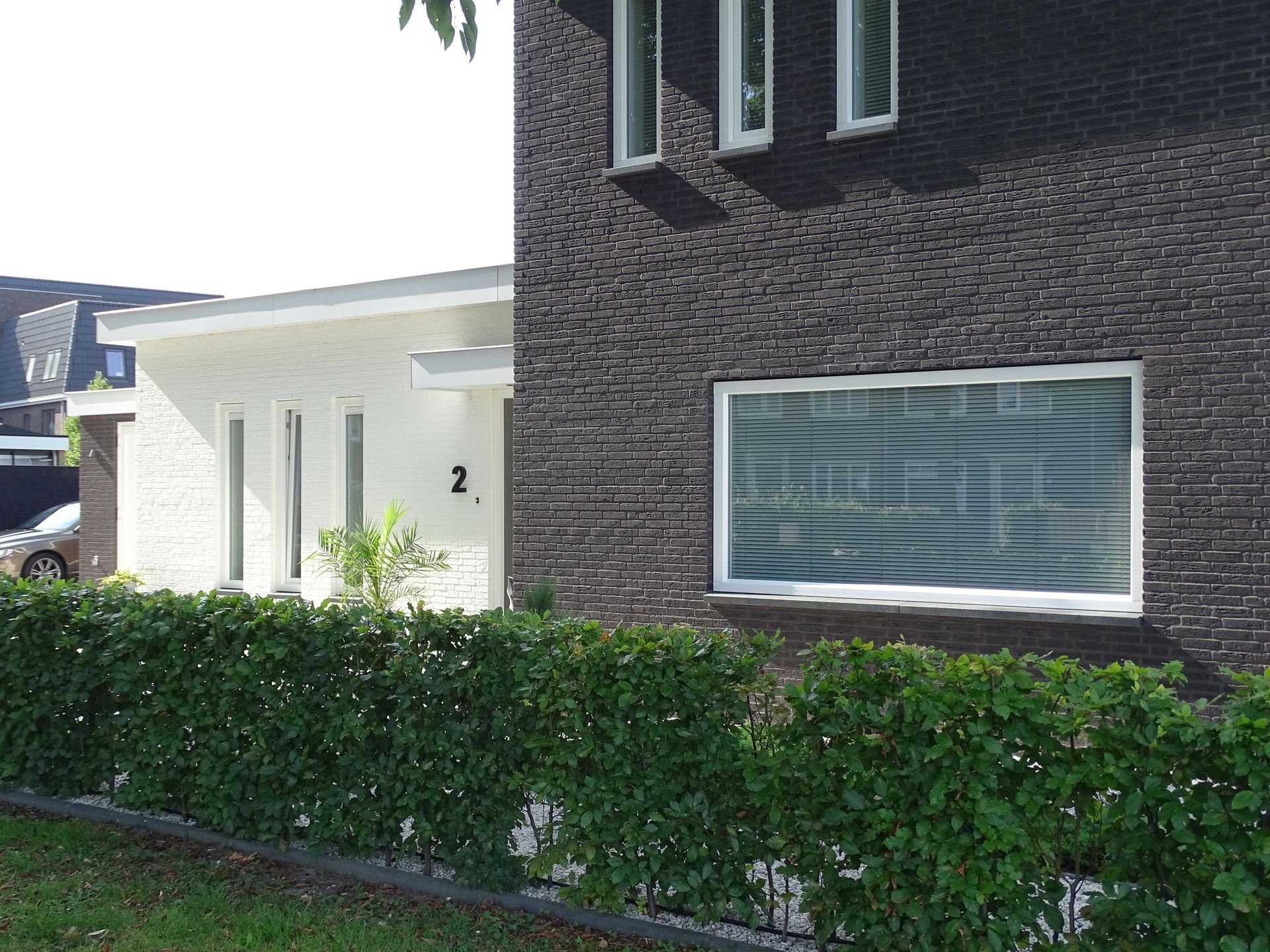 Moderne nieuwbouw woning, villa met strakke lijnen, Bouwbedrijf van Gurp