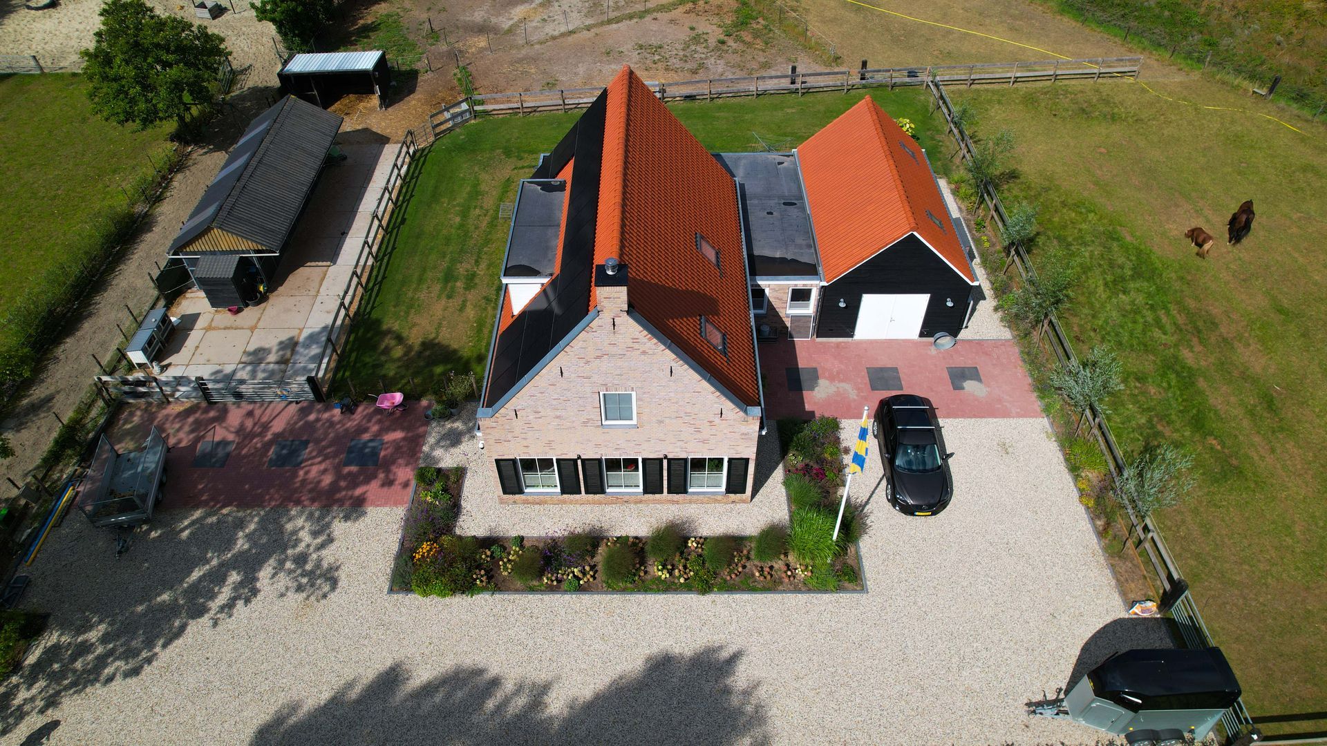 Nieuwbouw woning in Sommelsdijk met een landelijk karakter 