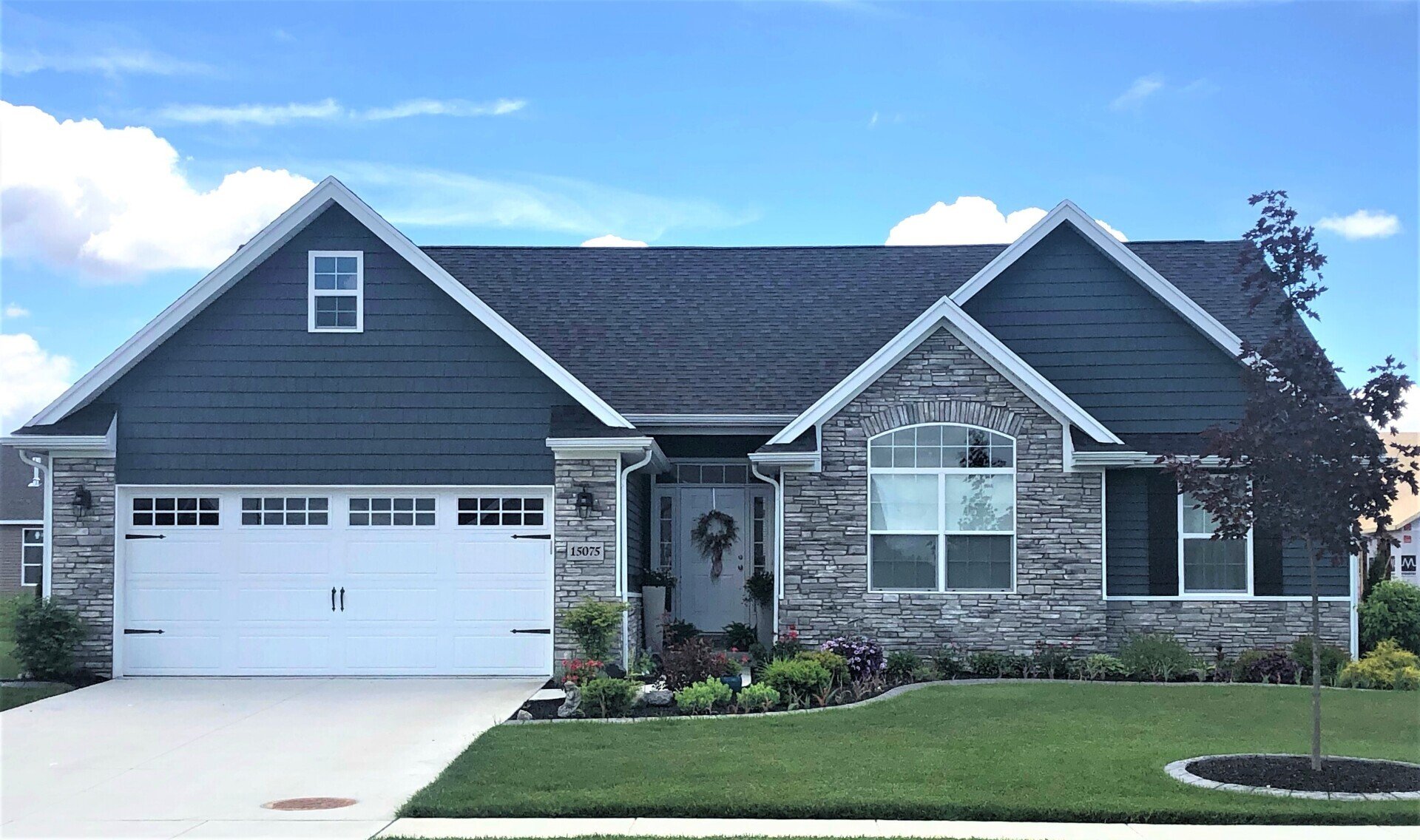 The Village at Riverbend / Stylish Villas on Large Lots