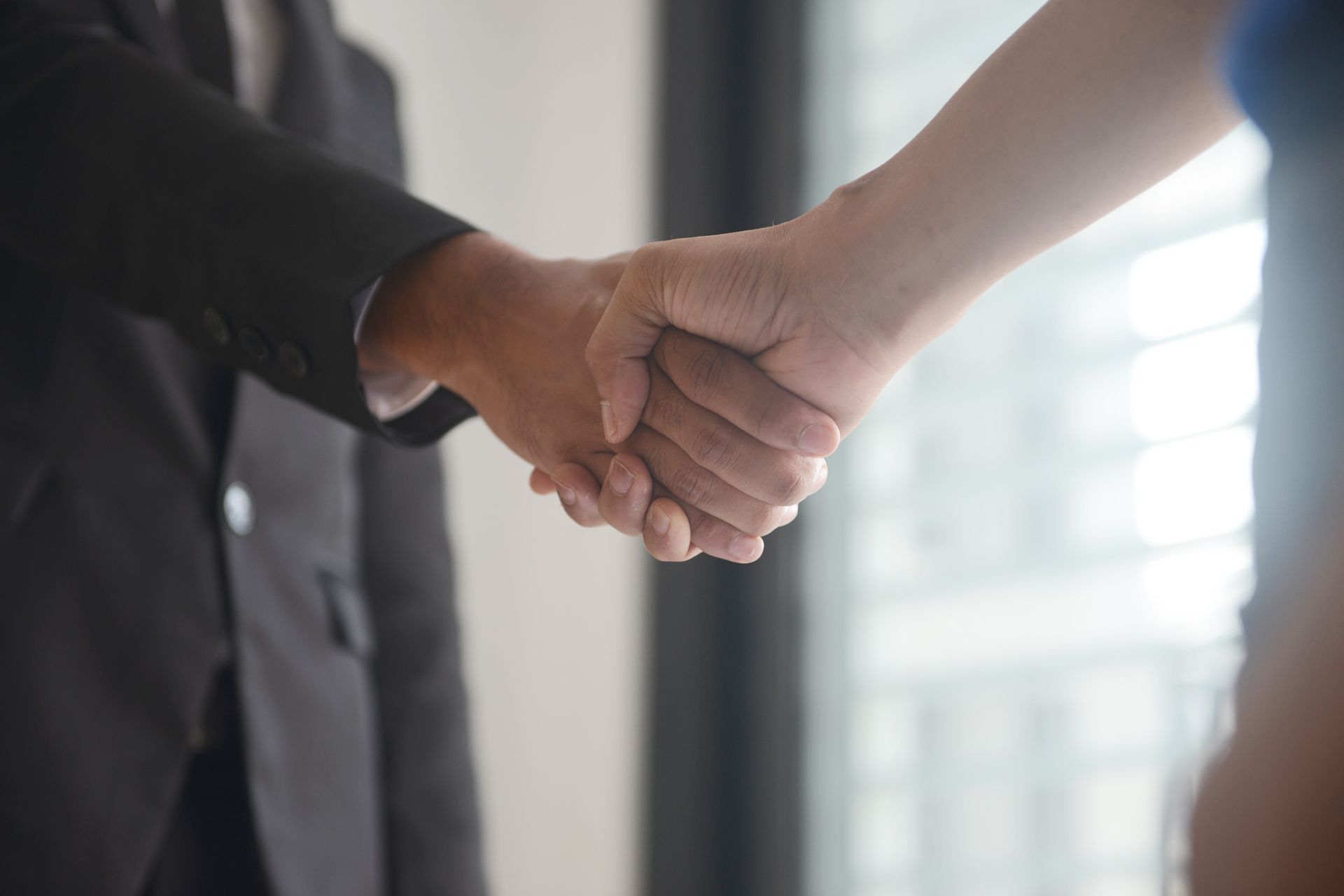 Client and Attorney Shaking Hands - Boone, IA - Doran Law Firm