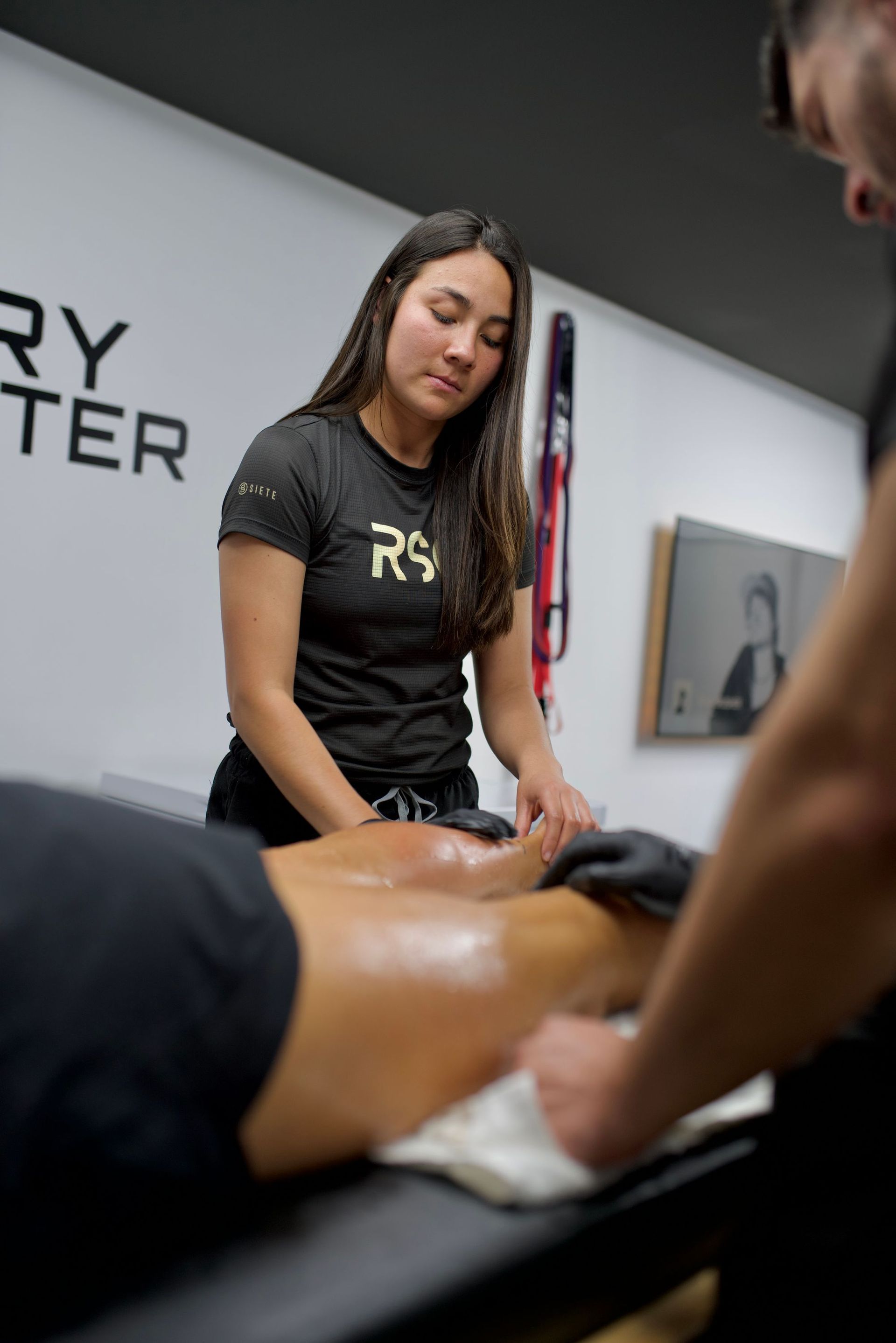 Soft tissue therapy at Tampa Bay Physical Therapy
