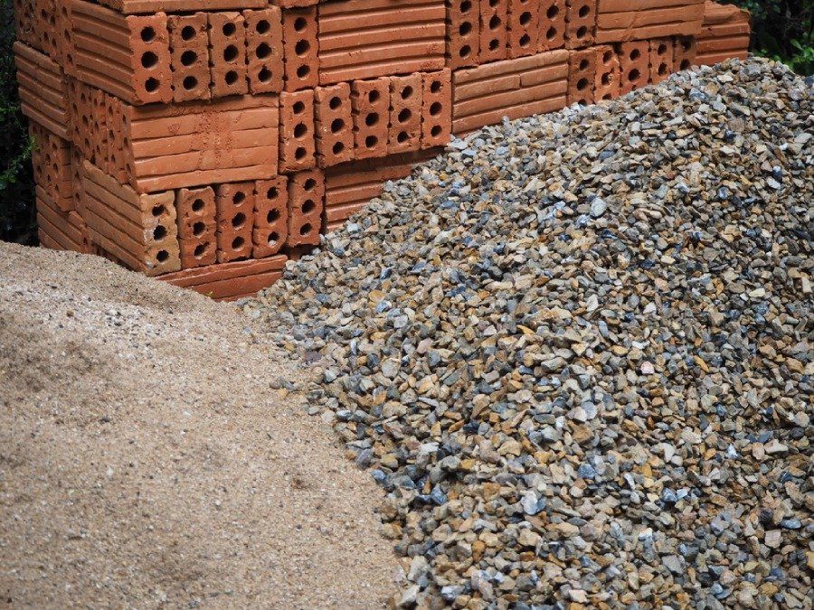 Mattoni co materiali da costruzione
