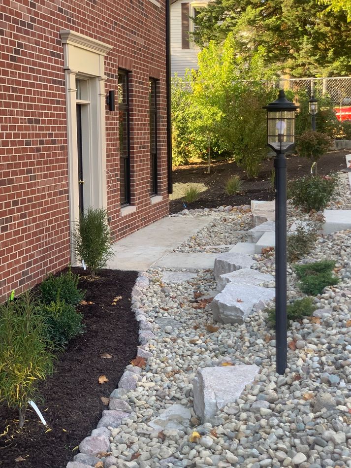 Landscape and Hardscape installation in Valparaiso