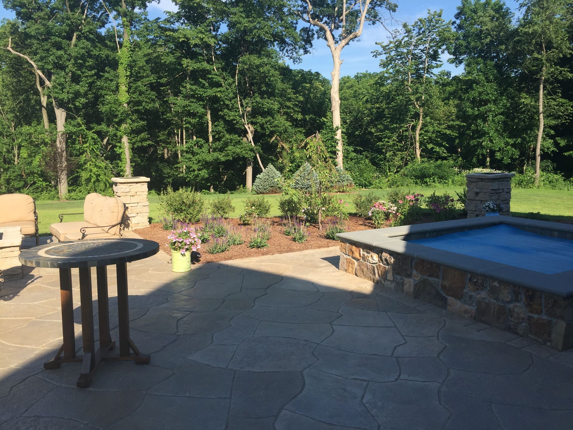 outdoor living area