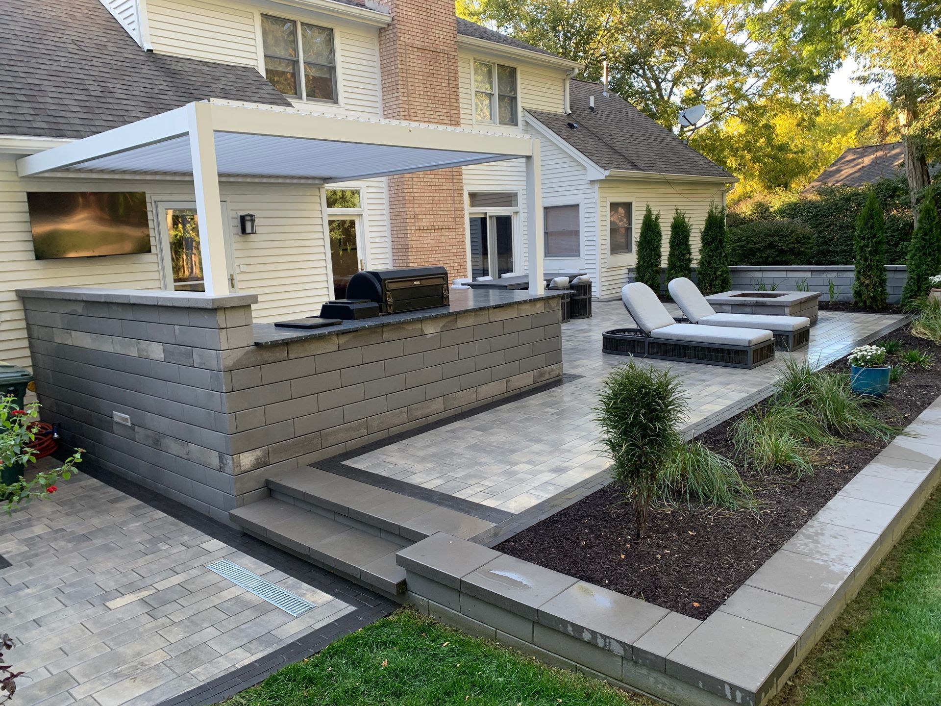 Outdoor Living Valparaiso, IN