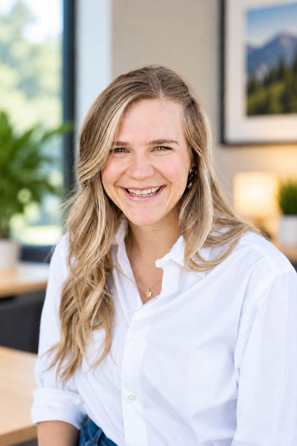 Headshot of Megan Walla, Interior Designer at Andy Lane Interiors