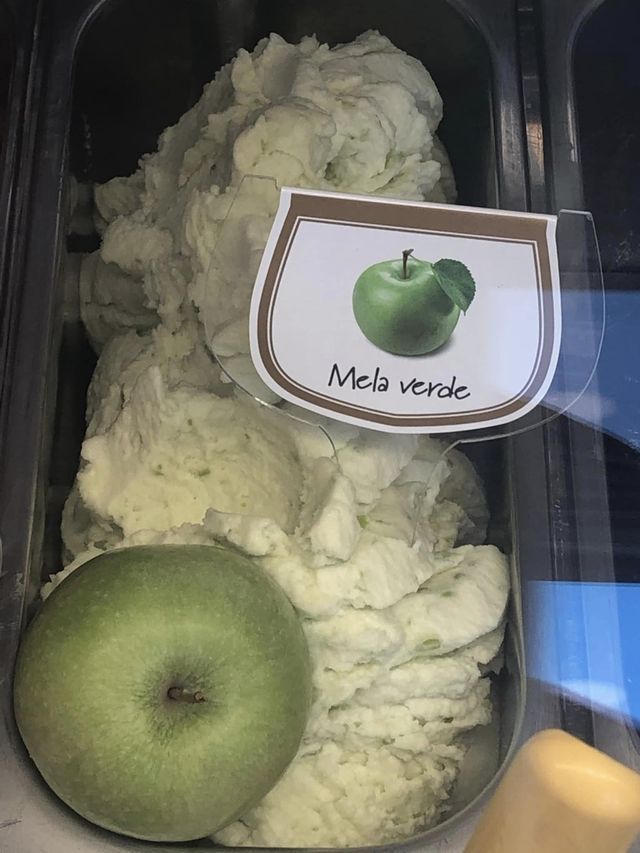 mela verde