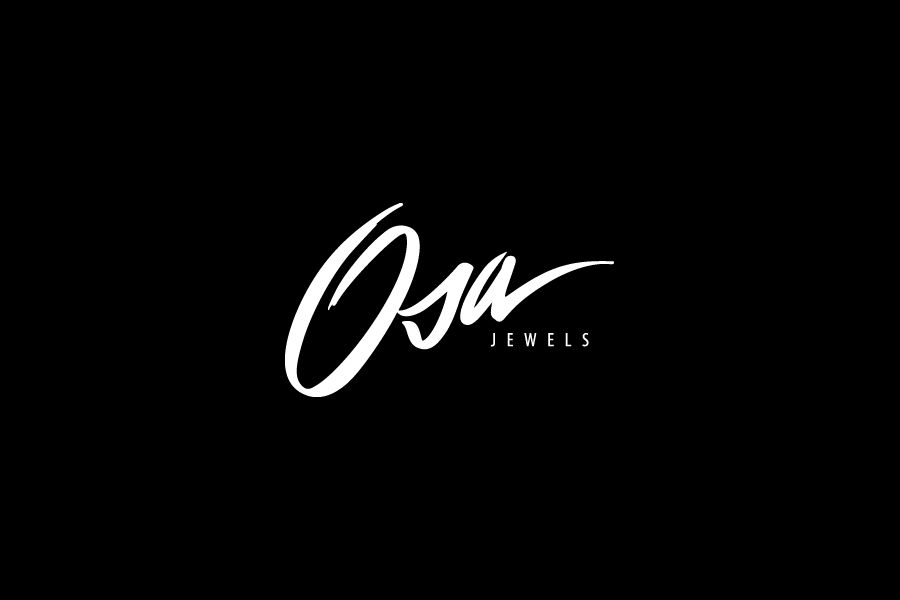 Logo per Osa Jewels, scritta bianca in stile corsivo su sfondo nero.