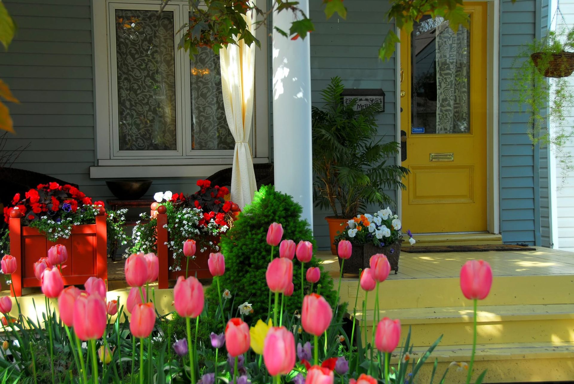 Home Sales in Hudson Valley Region While Still Strong, Fell Sharply in First Quarter