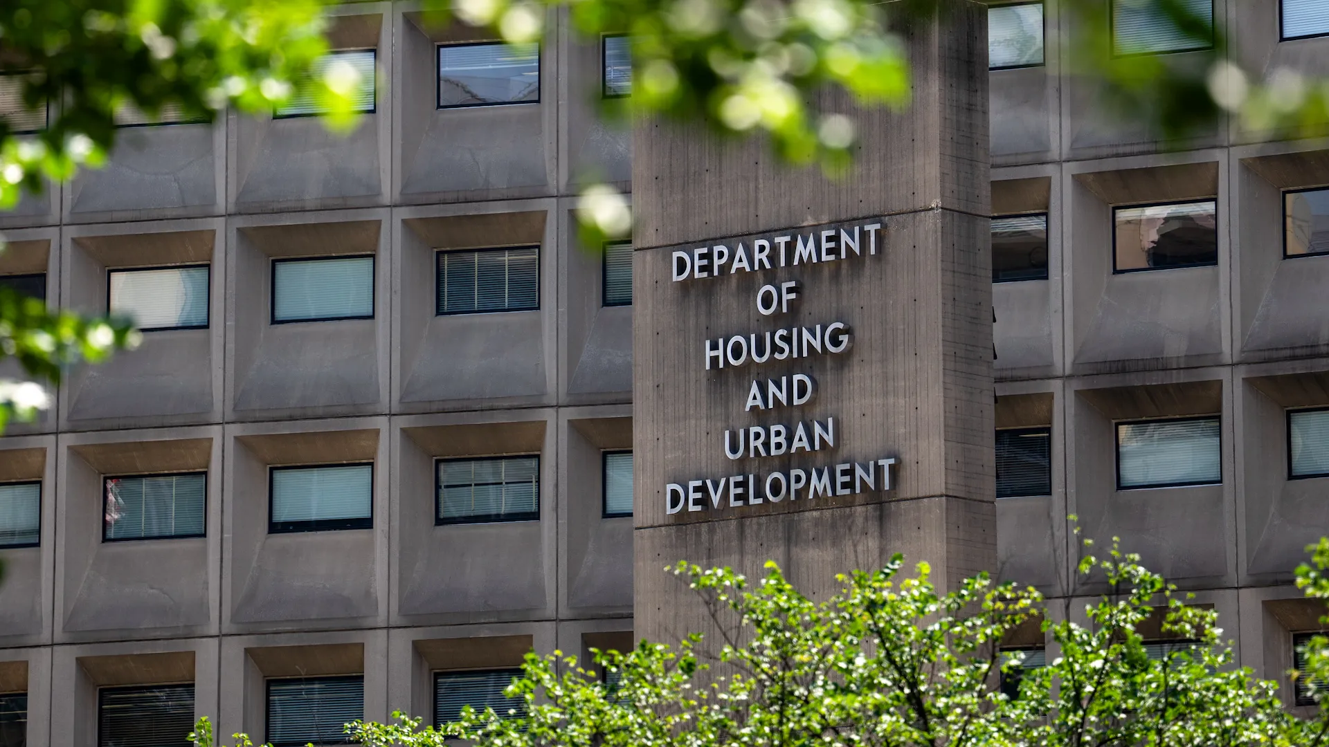 HUD and USDA Rescind Major Building Code Requirements Affecting Federal Housing Programs