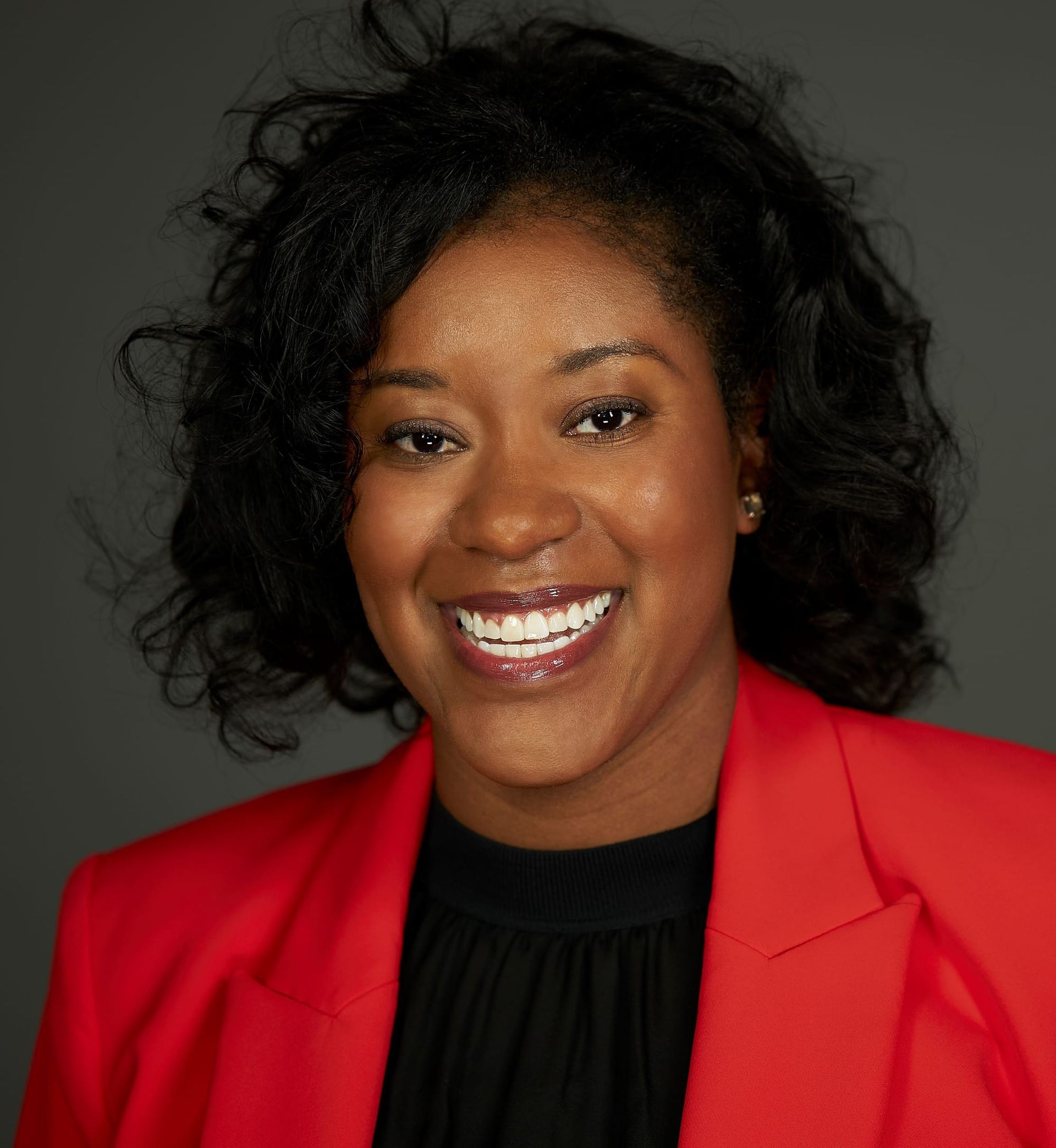 NAR Replaces Goldberg with Nykia Wright as Interim CEO