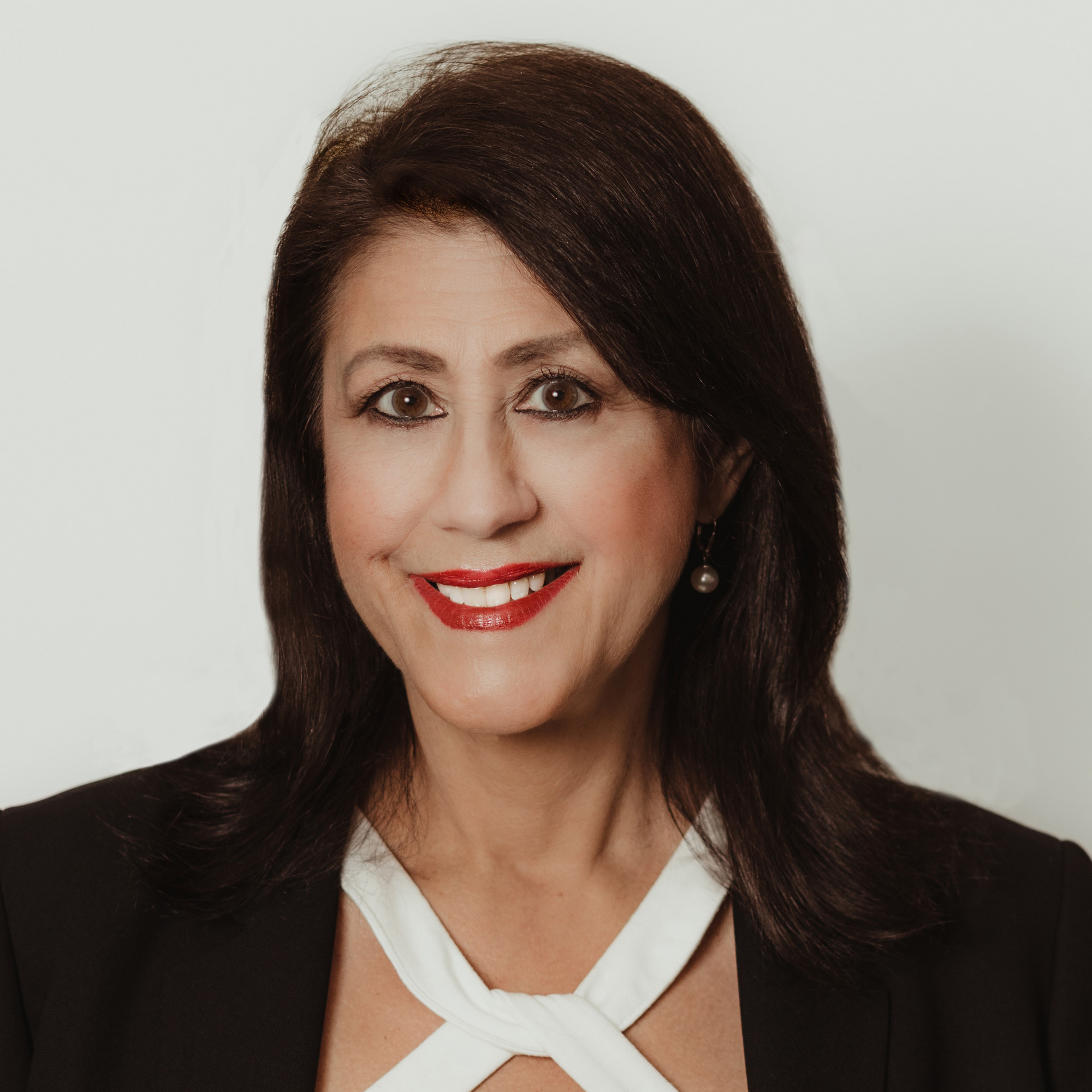 Headshot of Valerie Port