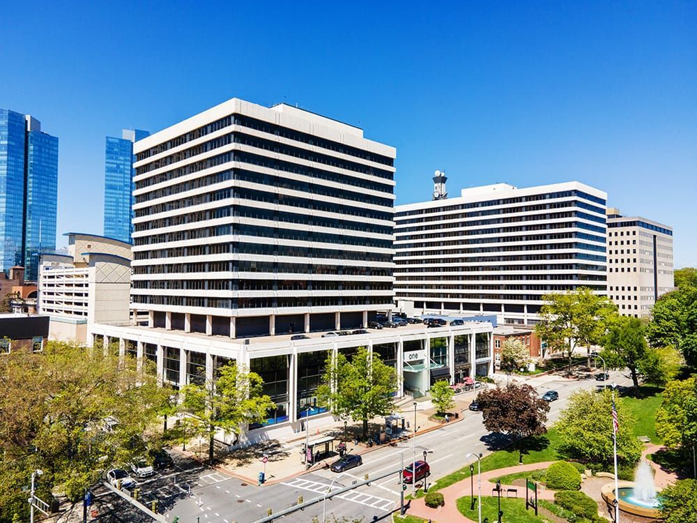 New York Investment Firm Acquires White Plains Plaza for $105 Million